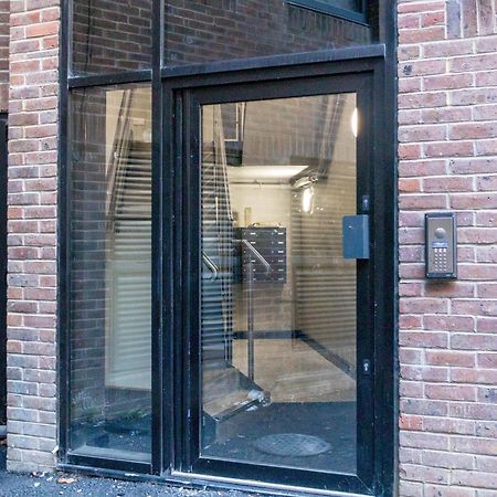 Modern 1-Bedroom Apartment In Leeds City Centre Sleeps 2 Central Station Exterior photo