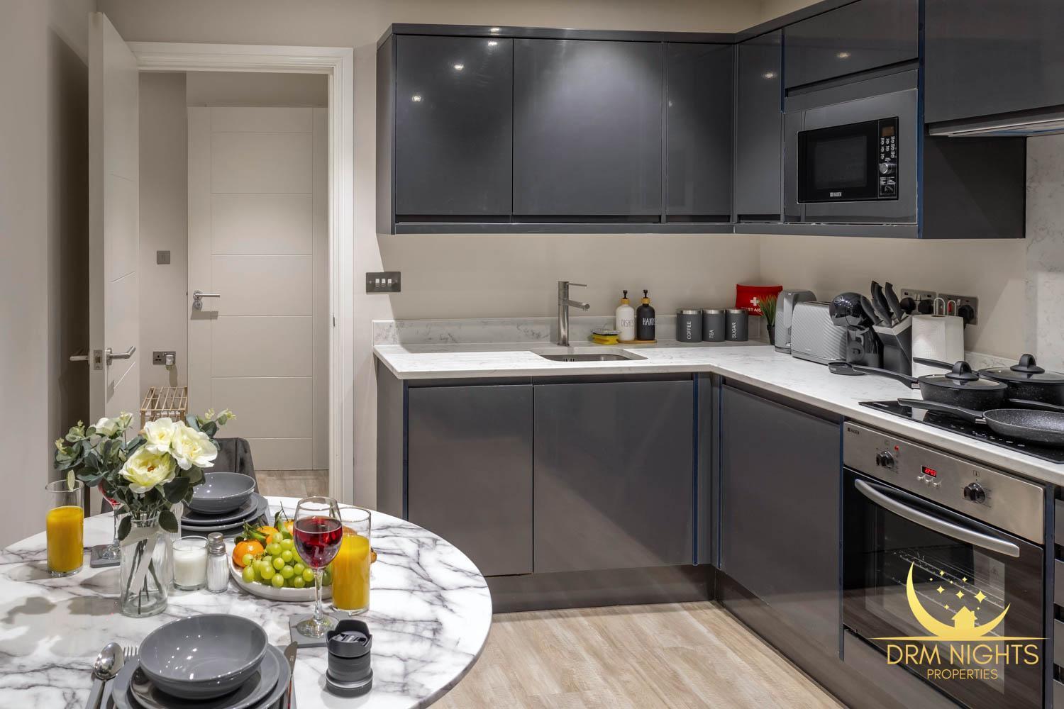 Modern 1-Bedroom Apartment In Leeds City Centre Sleeps 2 Central Station Exterior photo