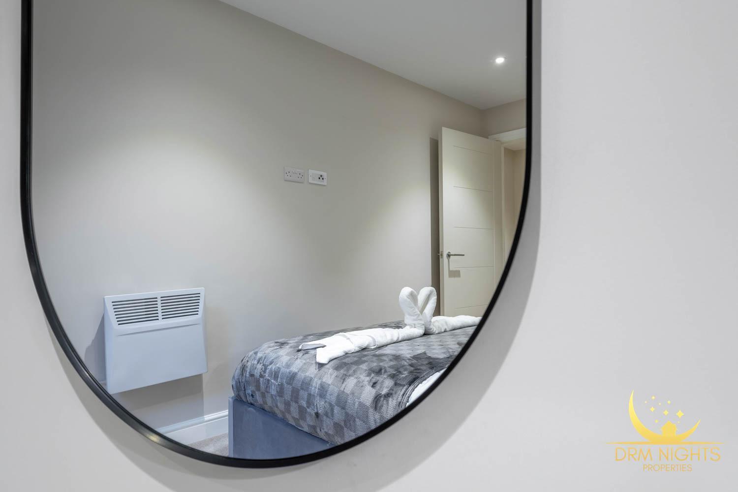 Modern 1-Bedroom Apartment In Leeds City Centre Sleeps 2 Central Station Exterior photo